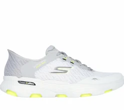 Skechers Slip-ins: GO RUN 7.0 - Hero Shot